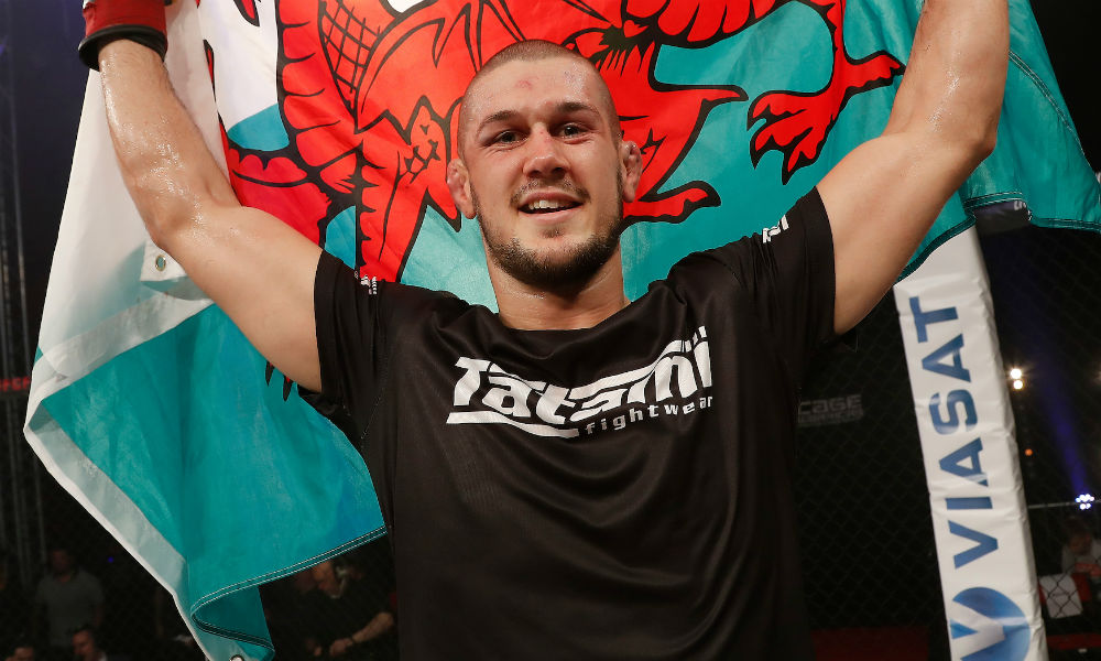 Dolly Clew/Cage Warriors